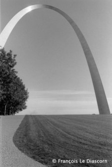 Ref Only in America 18 – "Gateway to the West", Architecte Eero Saarinen, St. Louis, Missouri